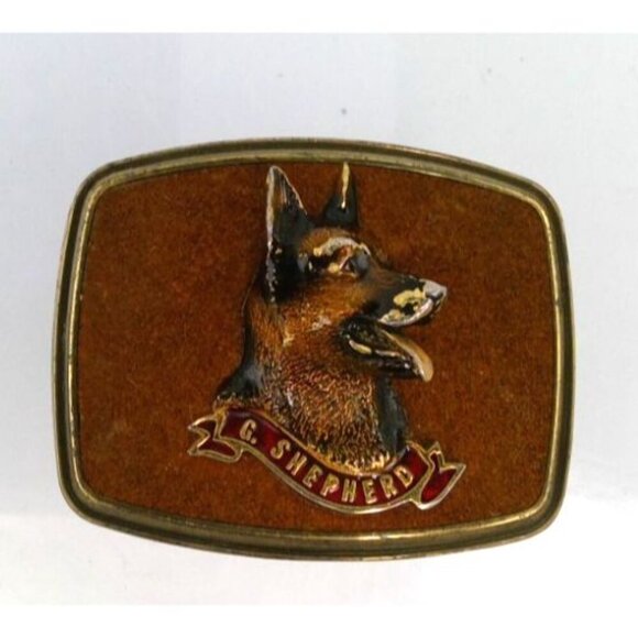 German Shepard Belt Buckle; 1979 Raintree - Picture 1 of 2
